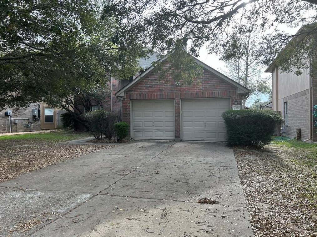 24011 Goodfellow Dr, Spring TX  77373-8568 exterior