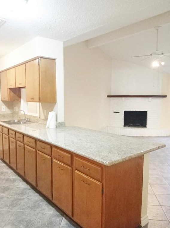 11626 Stroud Dr, Houston, TX 77072