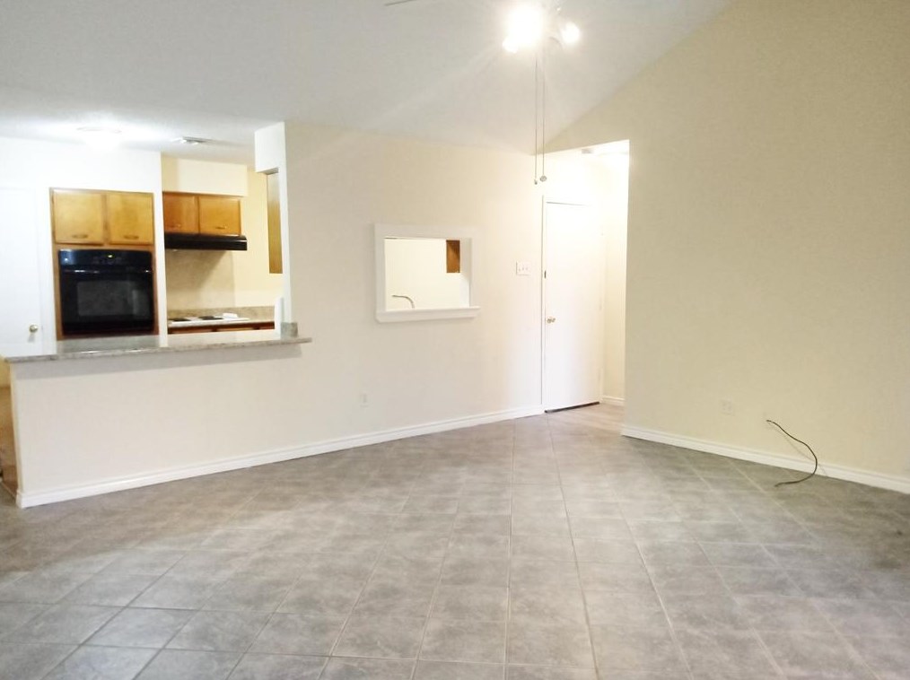 11626 Stroud Dr, Houston TX  77072-2442 exterior