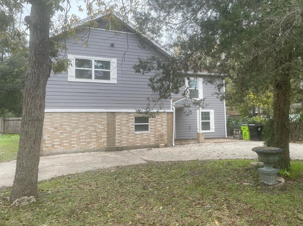 1311 Carlisle St, Richmond, TX 77471