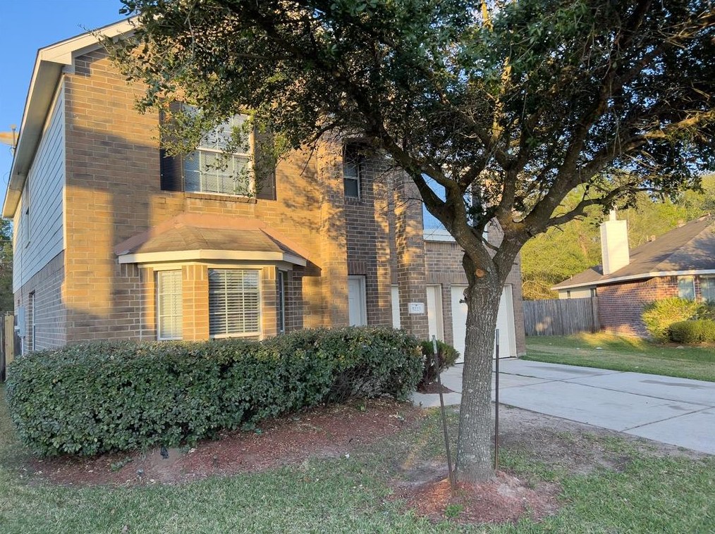 5223 Caymus Dr, Spring, TX 77373-7975