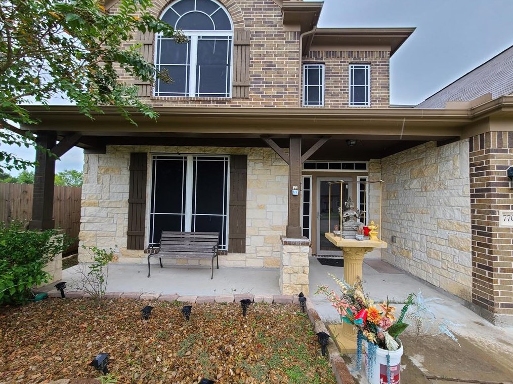 7706 Echinacea Dr, Baytown TX  77521-6500 exterior