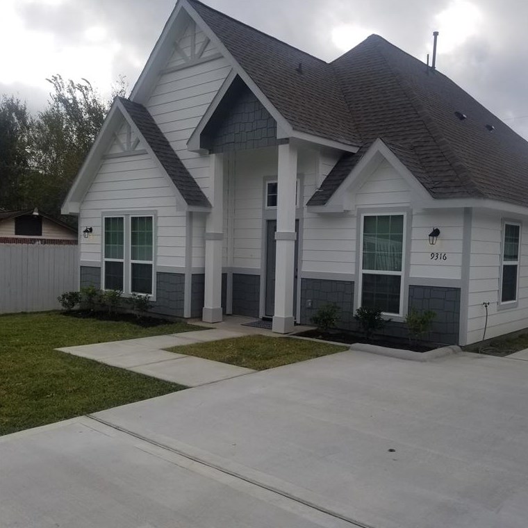 9316 Kentshire Dr, Houston, TX 77078-2432
