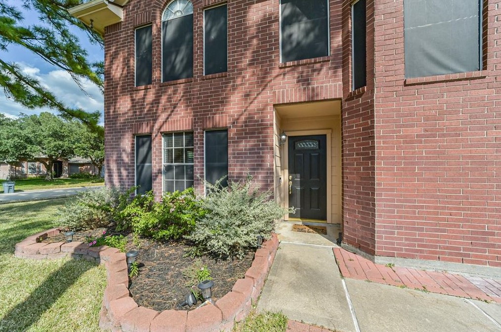 18103 Water Mill Dr, Cypress, TX 77429