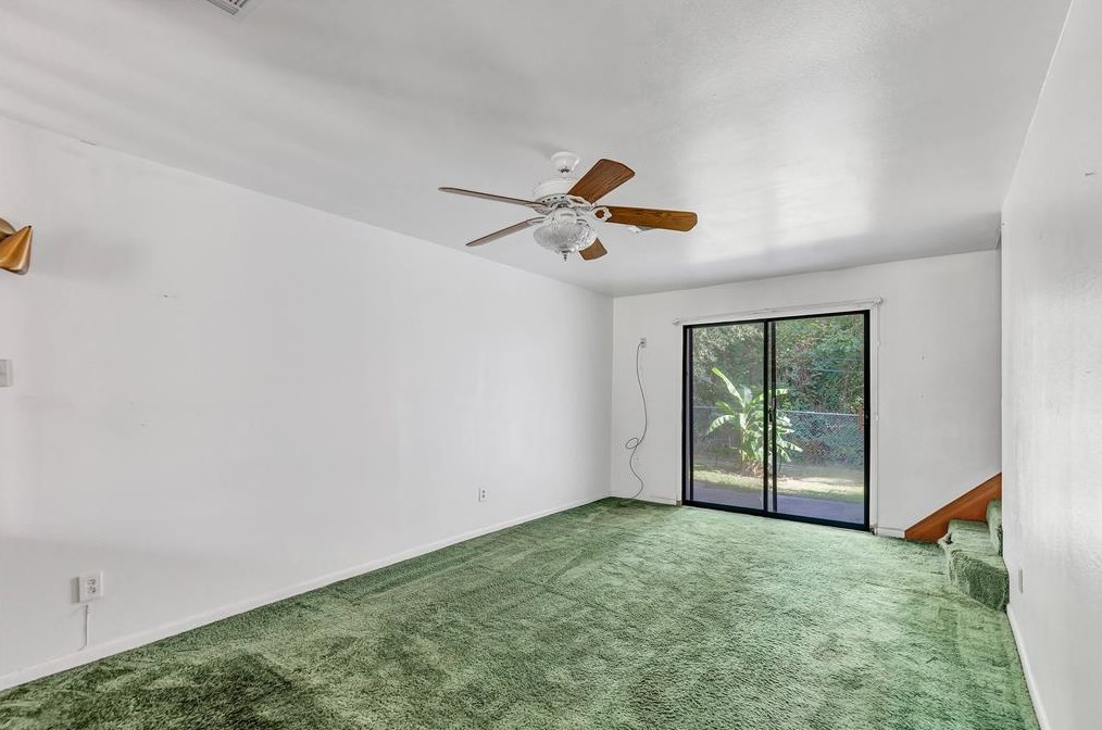 12415 Eastbrook Dr, Houston TX  77013-5011 exterior