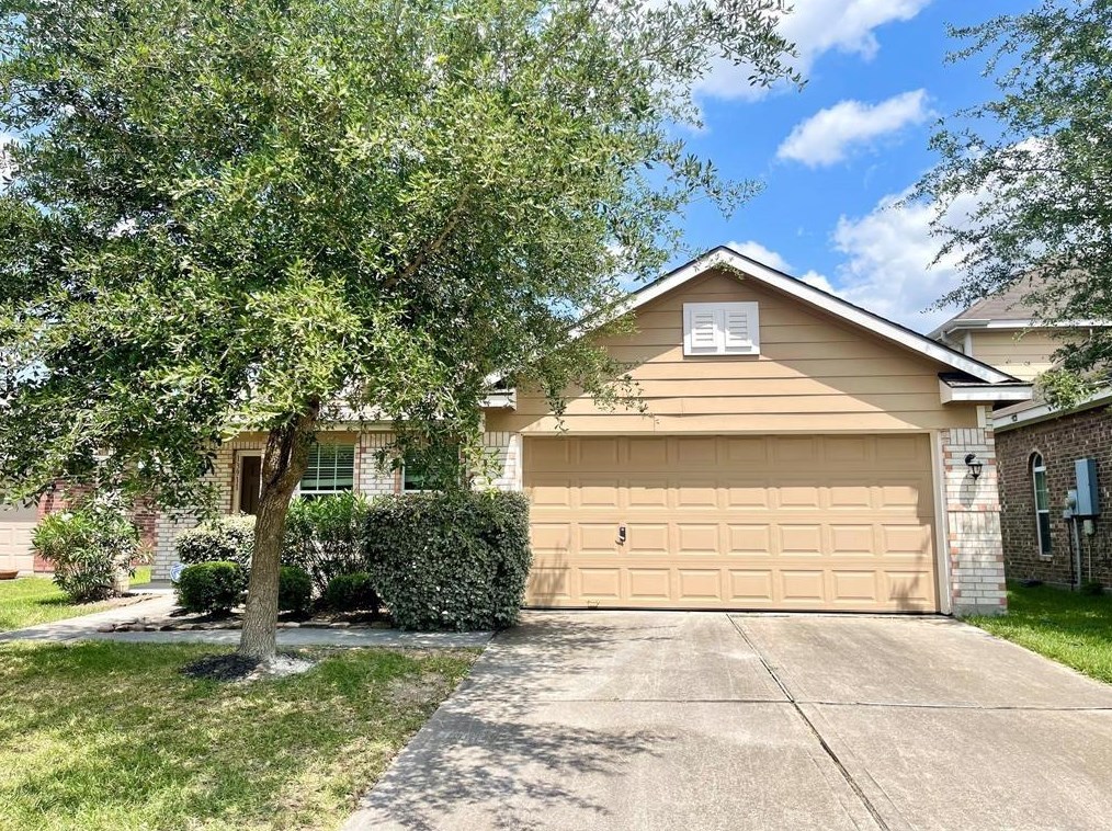 13911 Early Dew Ct, Houston, TX 77045