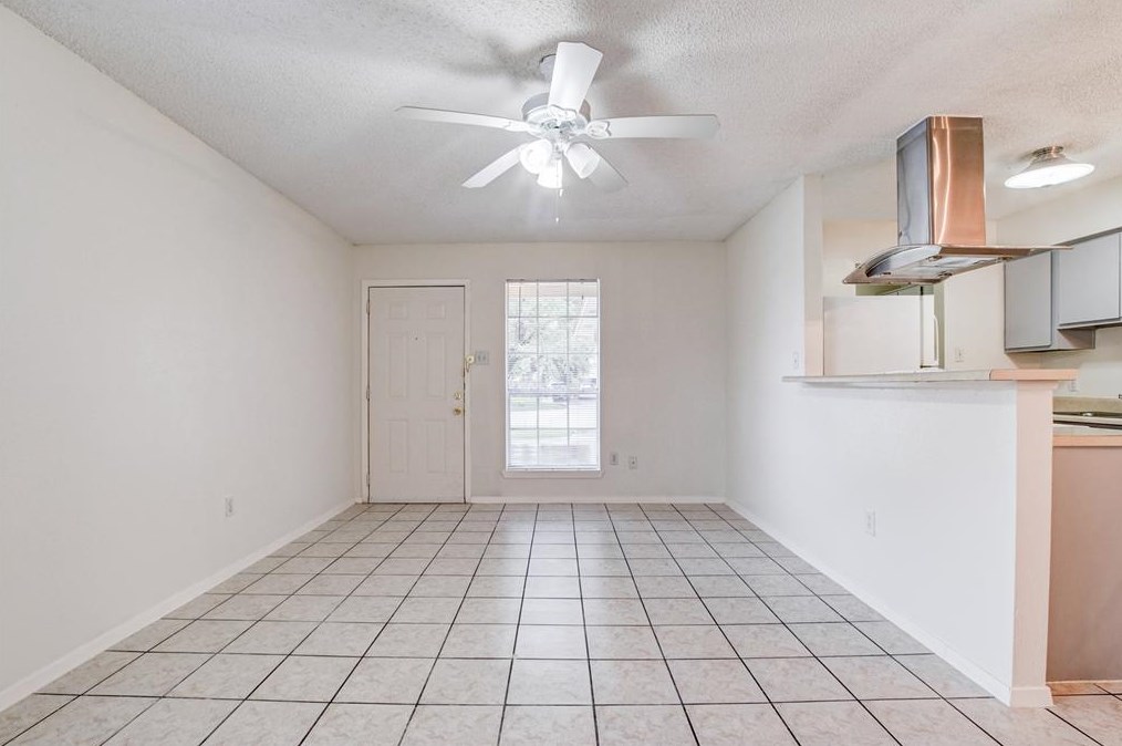 5710 Cripple Brook Ct, Houston TX  77017-5919 exterior