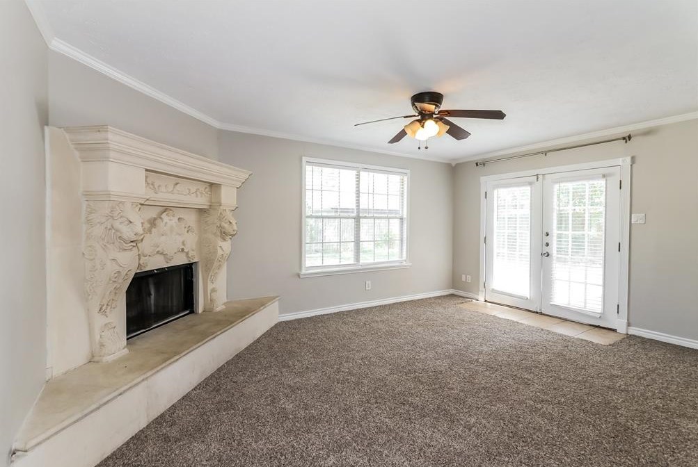 2503 Blueberry Ln, Pasadena TX 77502-5451 exterior