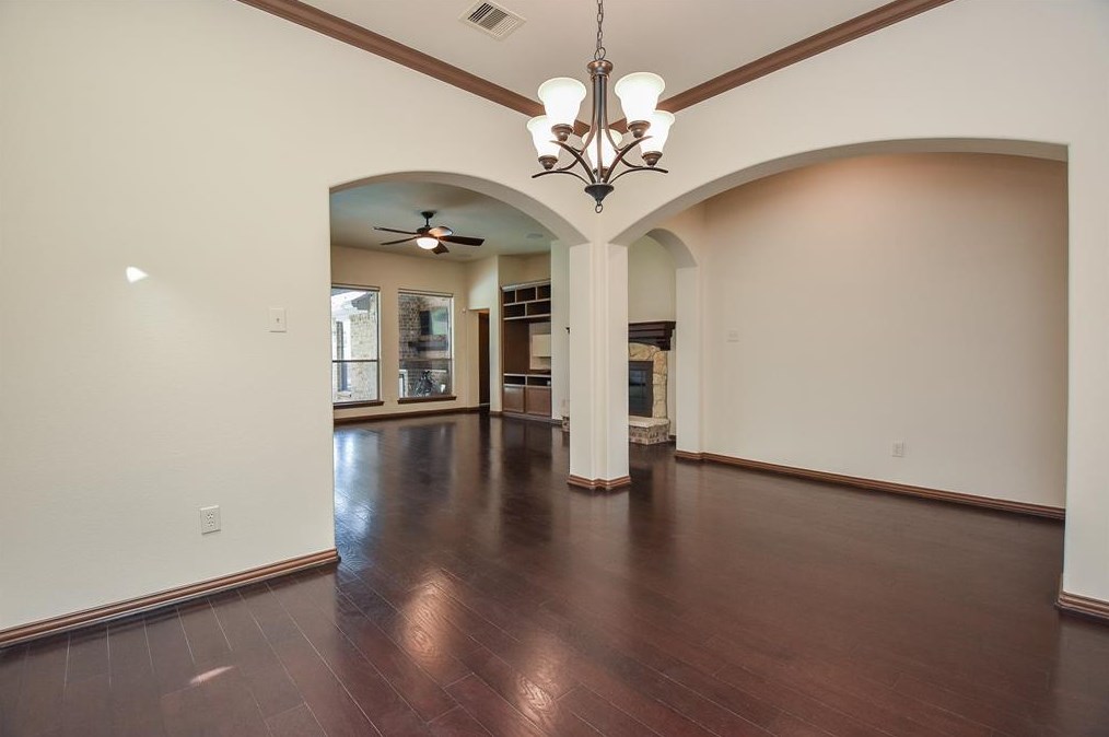 2226 Ascot Ln, Sugar Land TX  77479-6686 exterior