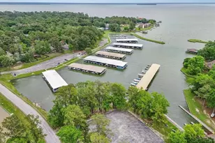 7 S Royale Greens Dr, Coldspring, TX 77331 - Photo 1