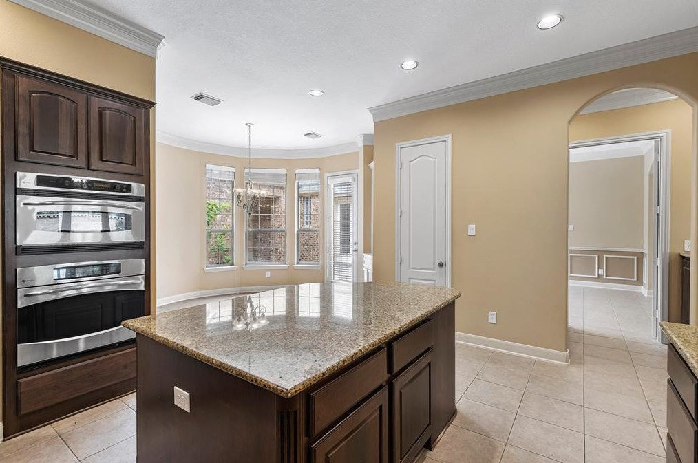 14407 Kingston Fls Ln, Humble TX 77396-1930 exterior