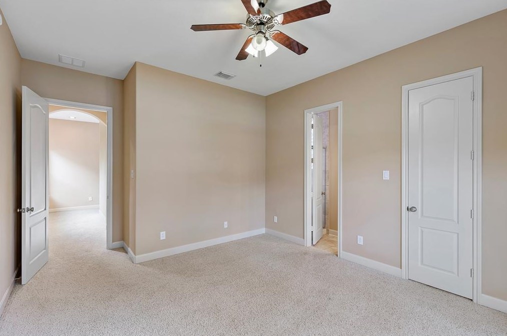 14407 Kingston Fls Ln, Humble TX 77396-1930 exterior