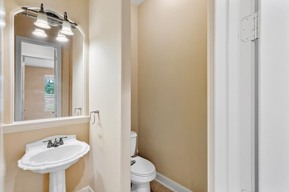 14407 Kingston Fls Ln, Humble TX 77396-1930 exterior