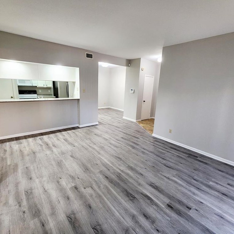 8100 Cambridge St Apt 13, Houston, TX 77054