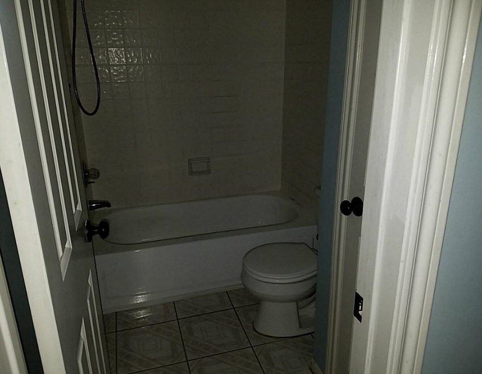 14402 Circlewood Way, Houston TX  77062-2276 exterior