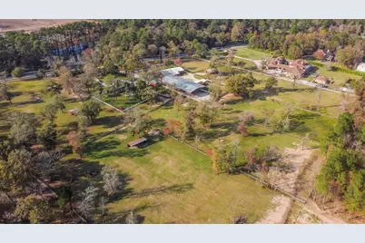 15715 Old Conroe Rd, Conroe, TX 77384 - Photo 10