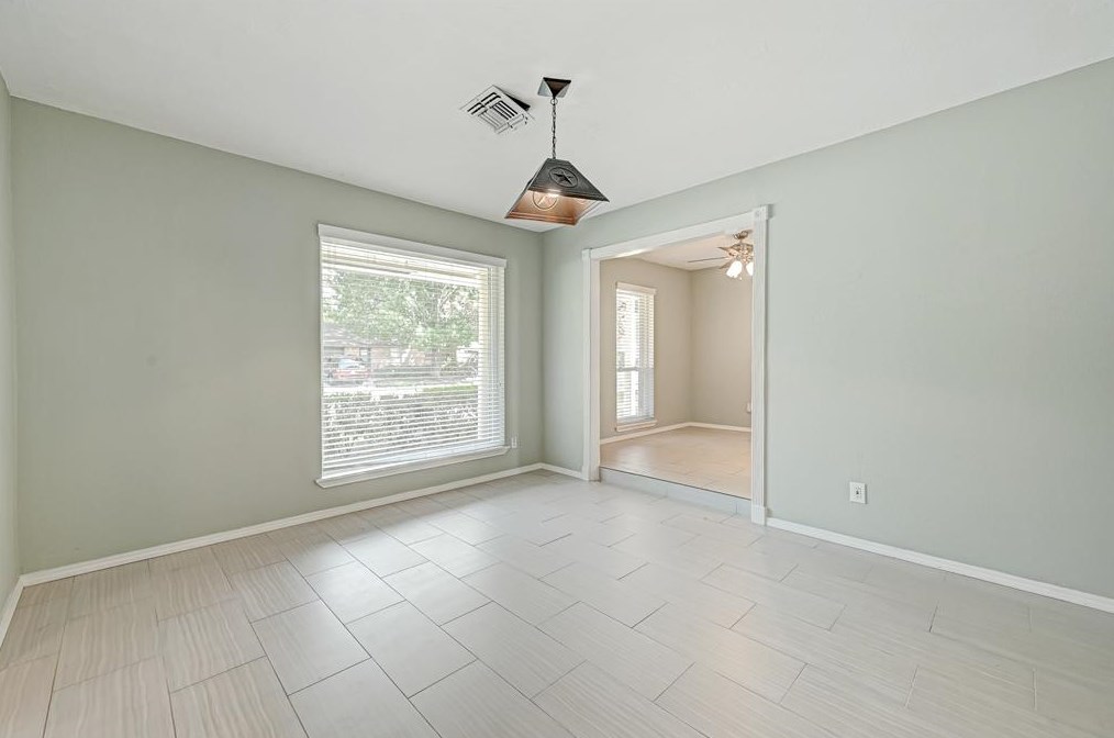 10926 Endicott Ln, Houston TX 77035-3120 exterior