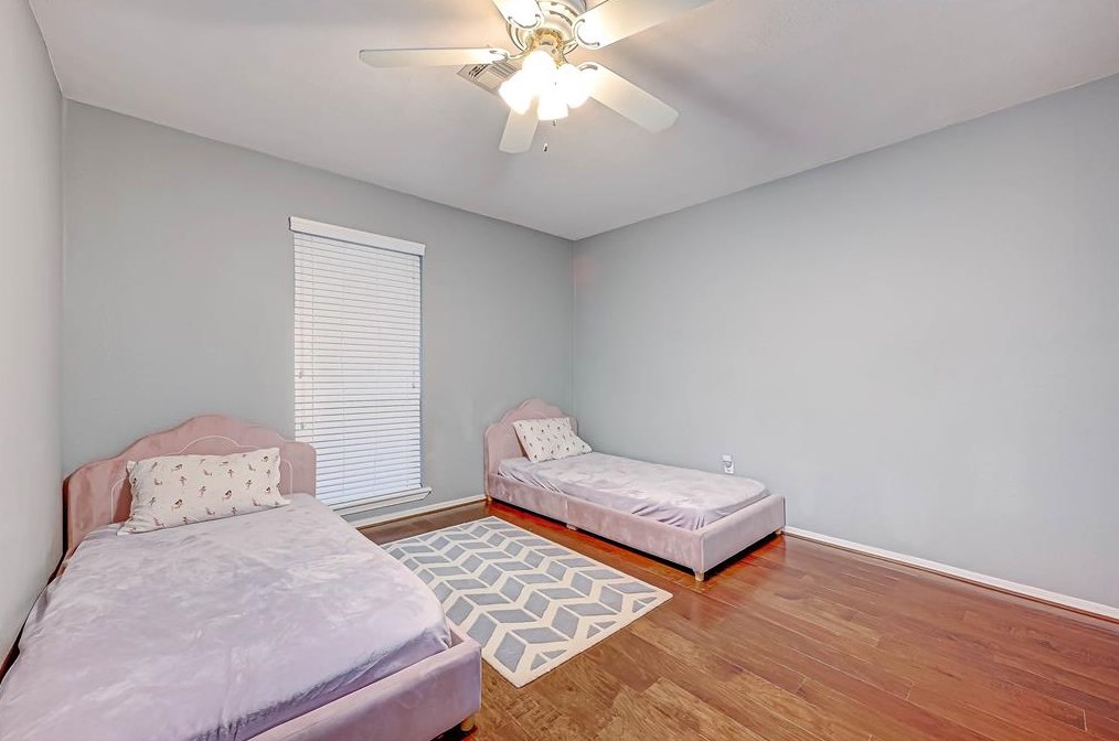 10926 Endicott Ln, Houston TX 77035-3120 exterior