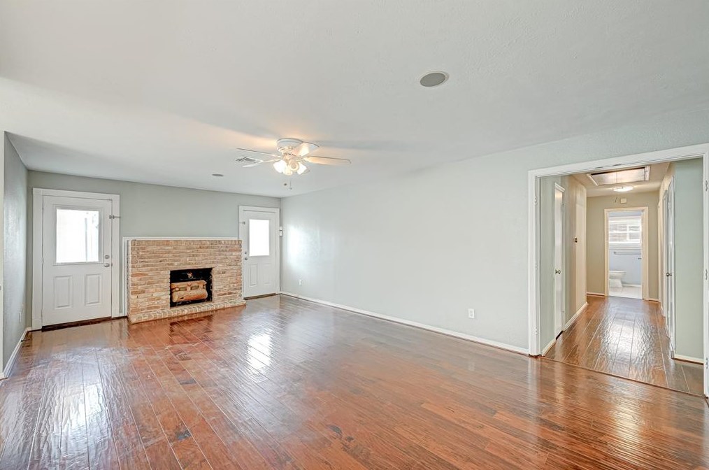 10926 Endicott Ln, Houston TX 77035-3120 exterior