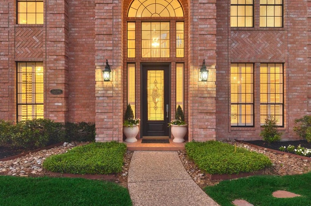6606 Reddleston Ct, Spring, TX 77389-2925