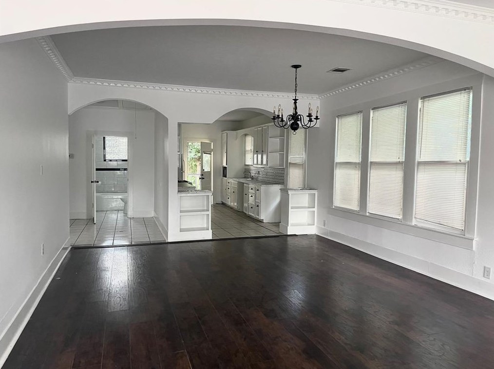 404 Cosmos St, Houston TX  77009-5608 exterior