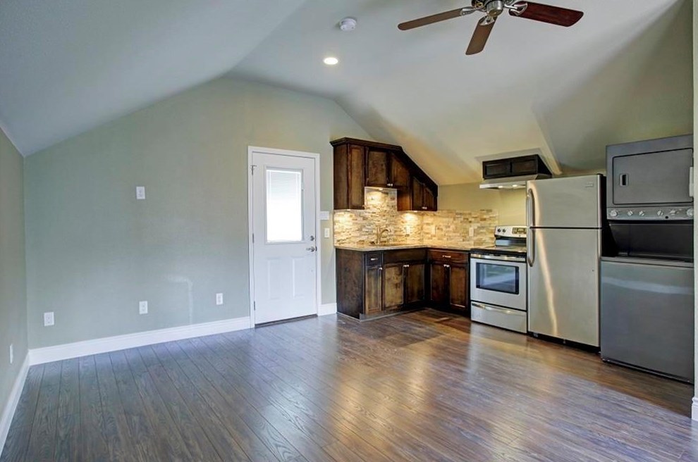 427-a W 24th St, Houston, TX 77008