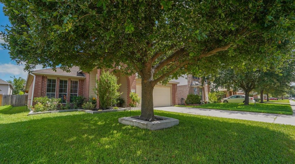 10442 Hamlet Vale Ct, Houston, TX 77070-5576