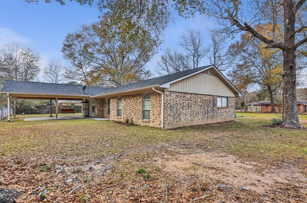 109 County Road 339, Cleveland, TX 77327-8747