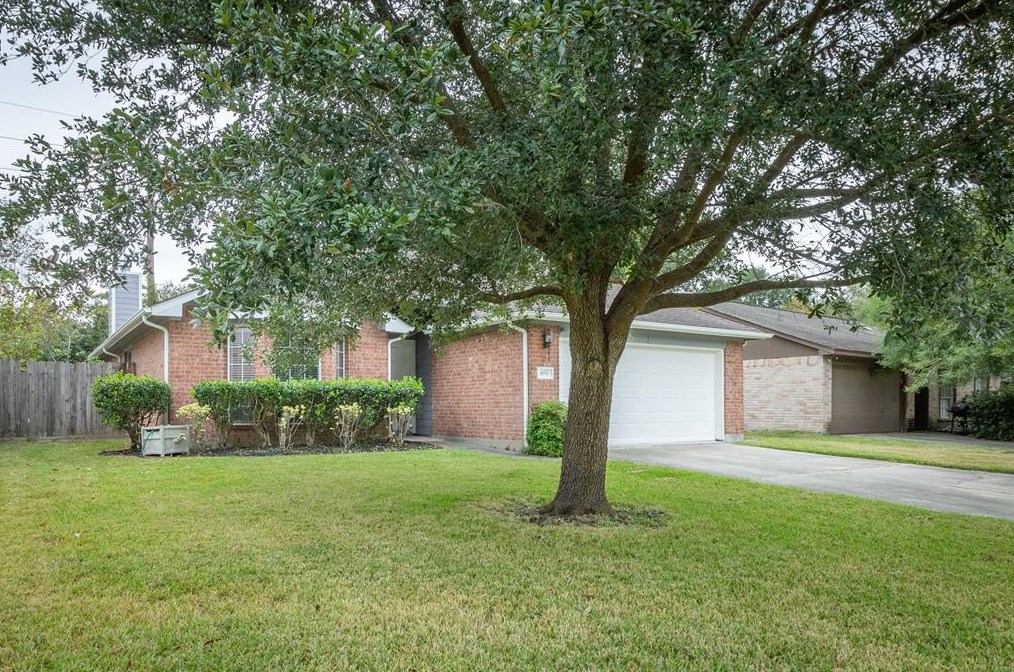 4931 Tealgate Dr, Spring, TX 77373