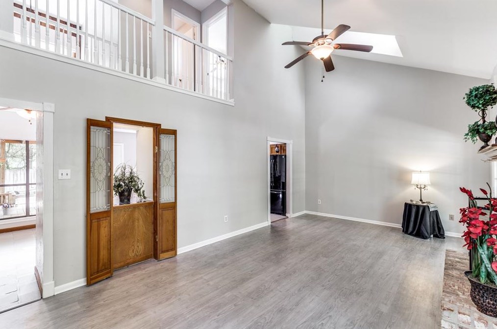 29 Fairmeade Bend Dr, Spring TX  77381-3559 exterior