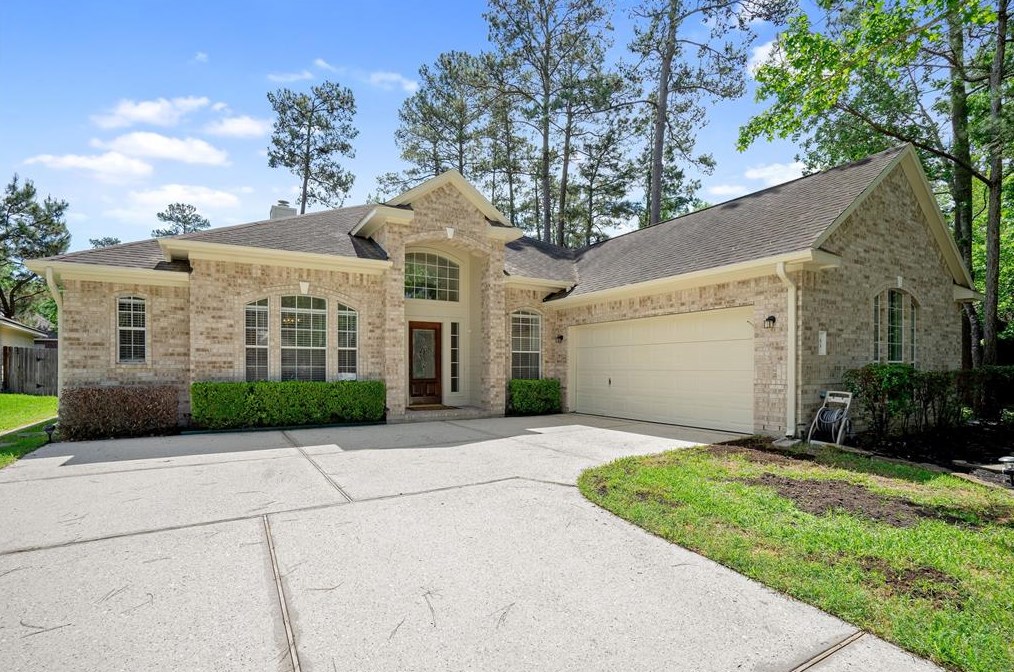 30 Taupewood Pl, Conroe, TX 77384