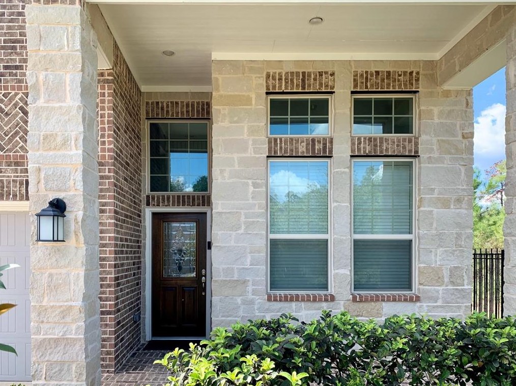 197 Bloomhill Pl, Magnolia, TX 77354