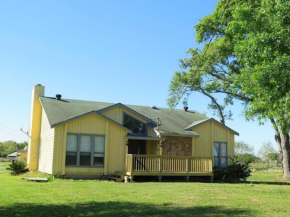 25417 Highway 6, Hempstead, TX 77445