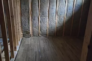 4718 Teton St, Houston, TX 77033 - Photo 4