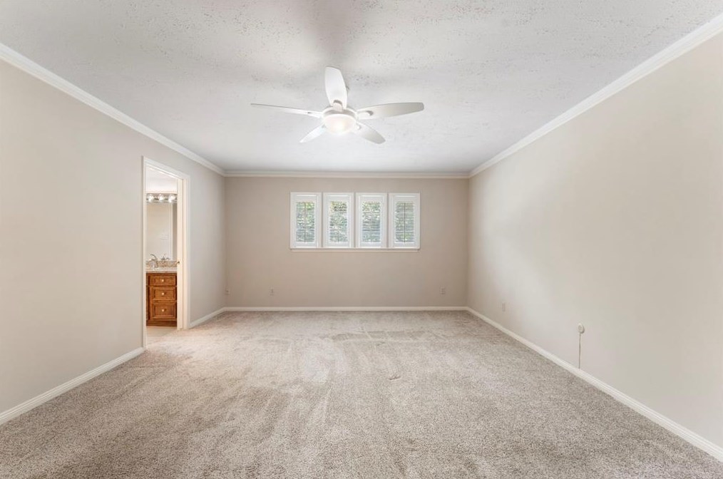 5315 Coral Gables Dr, Houston TX  77069-2602 exterior