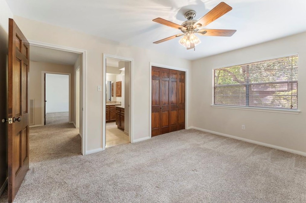 5315 Coral Gables Dr, Houston TX  77069-2602 exterior
