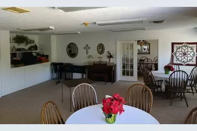 149 E Jones St, Millersburg, OH 44654 - Photo 6