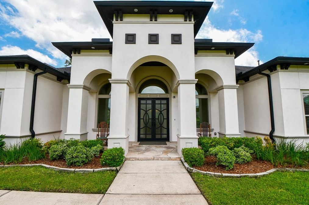 110 Royal Lakes Manor Blvd, Richmond, TX 77469-5244