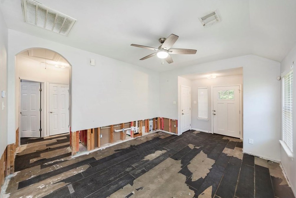 13306 Ambrosa Dr, Houston, TX 77044-1545