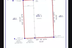 402 E 42nd St, Houston, TX 77022 - Photo 1