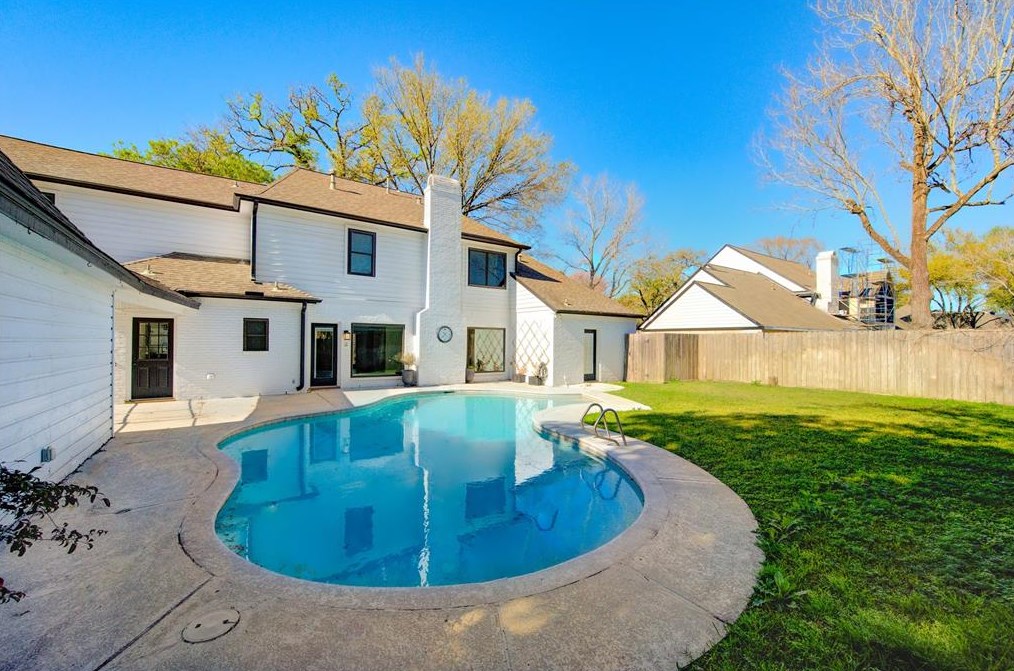 1031 Daria Dr, Houston, TX 77079