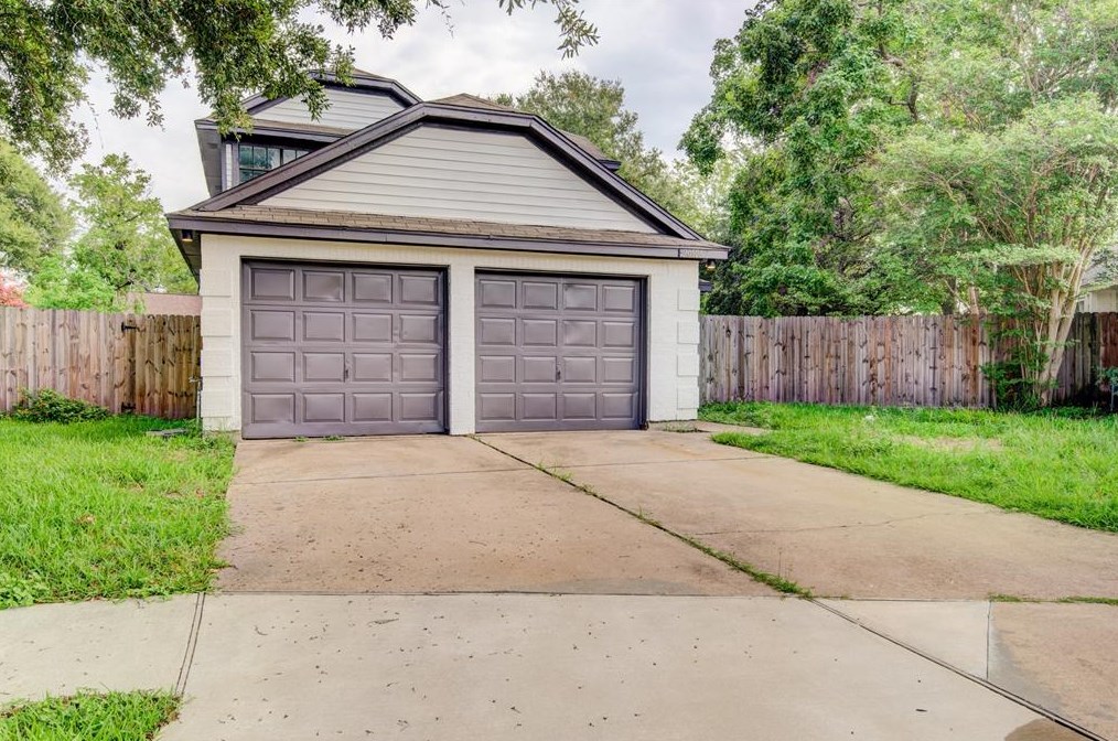 20506 Blue Beech Dr, Katy, TX 77449-5623