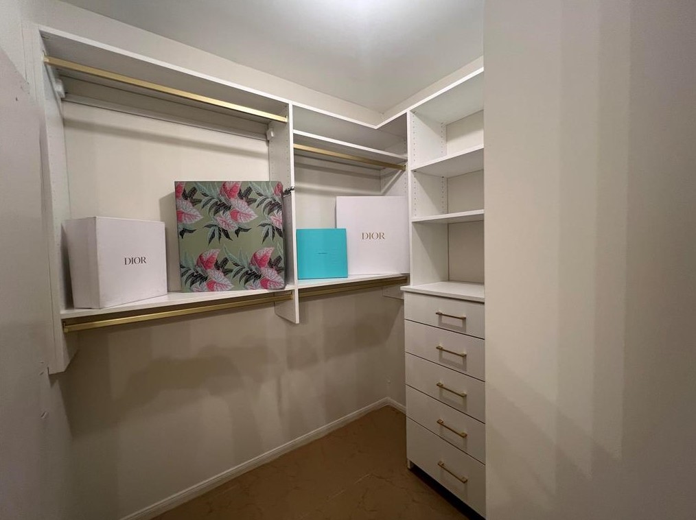 11824 Westmere Dr, Houston TX 77077-3716 exterior