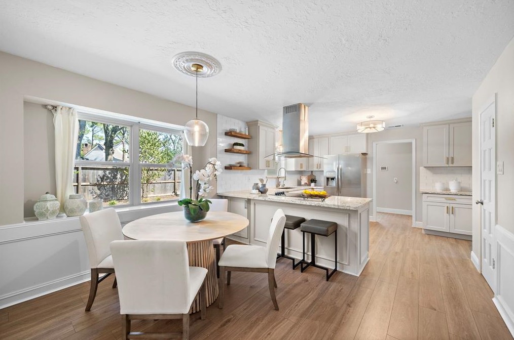 11824 Westmere Dr, Houston TX 77077-3716 exterior