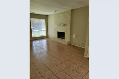 713 Carol Lynn Drive, Missouri City, TX 77489 - Photo 4