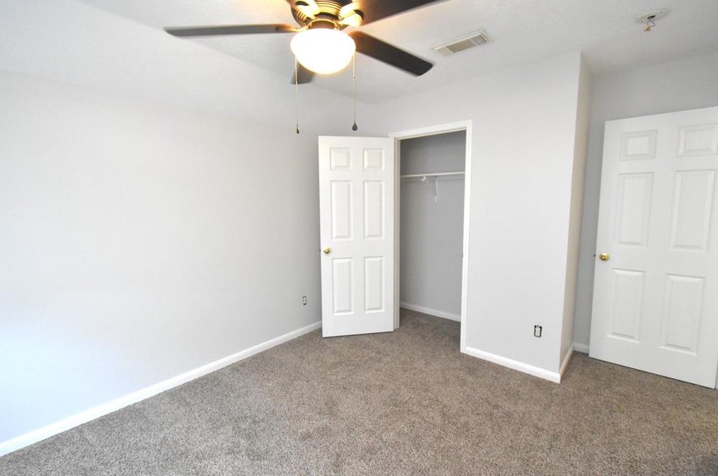 3725 Choctaw Dr, Morgans Point TX  77571-3959 exterior