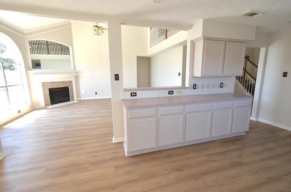 3725 Choctaw Dr, Morgans Point TX  77571-3959 exterior