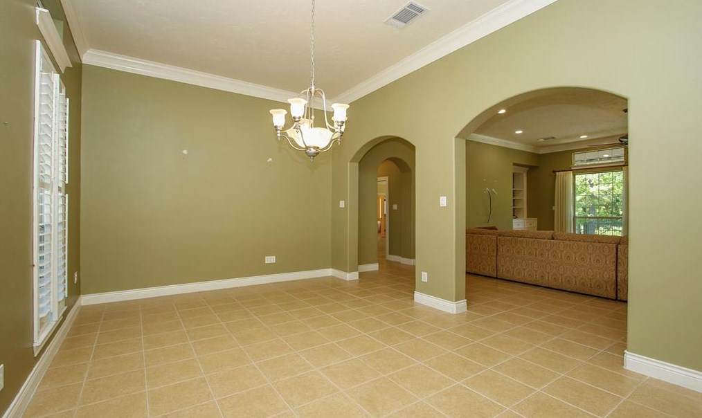 57 Champion Villa Dr, Houston TX  77069-1426 exterior