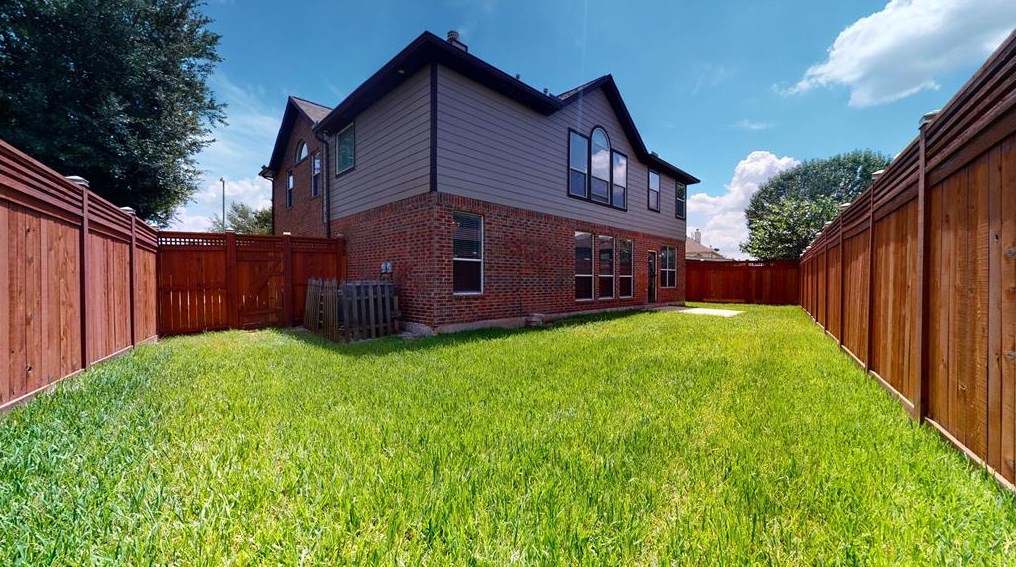 5106 Laura Lee Ln, Pasadena TX  77504-2379 exterior