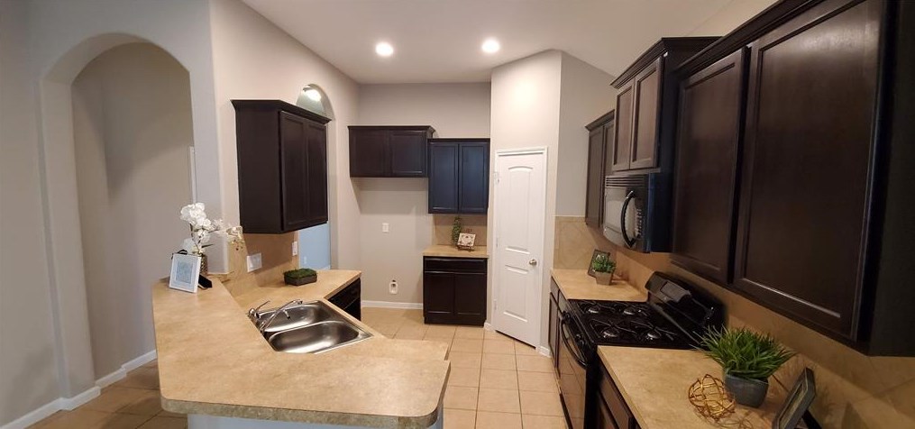 2110 Harmon Crest Ct, Spring TX  77373-8654 exterior